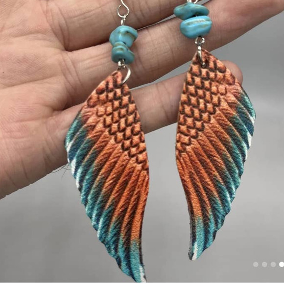 Leather‎ Wing Drop Earrings Two Tone Metal Pattern Dangle Earrings - Picture 2 of 6